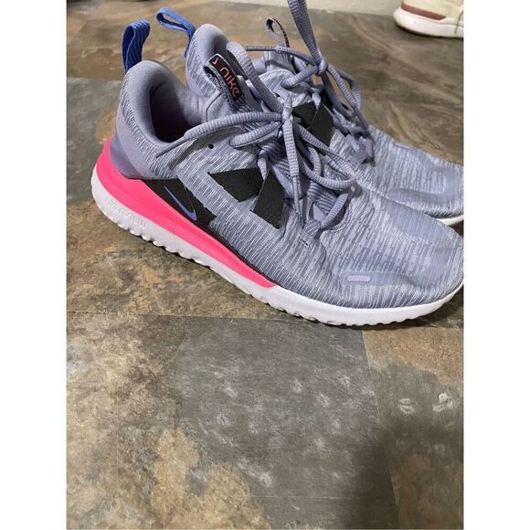 Nike Womens Purple Renew Arena Running Trainers Athletic Sneakers Shoes Size 6.5 - Picture 2 of 7